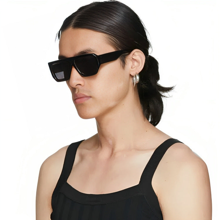 Damen modische Sonnenbrille im auffälligen geometrischen Design Brehn
