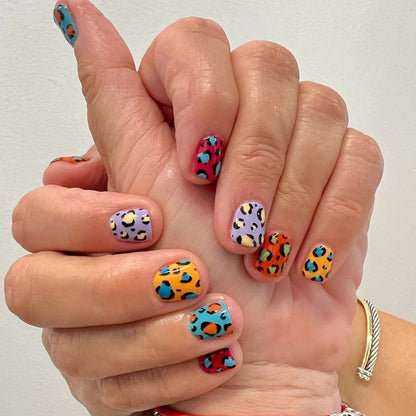 Kunstnagelset mit wildem Leopardenmuster Brehn