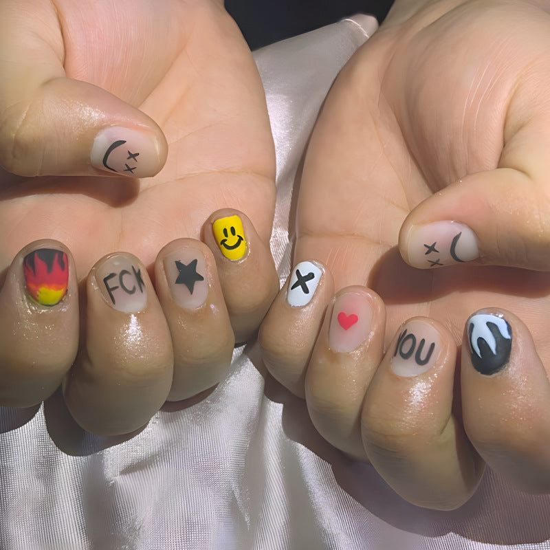 Künstlerische Nagelkunst Brehn