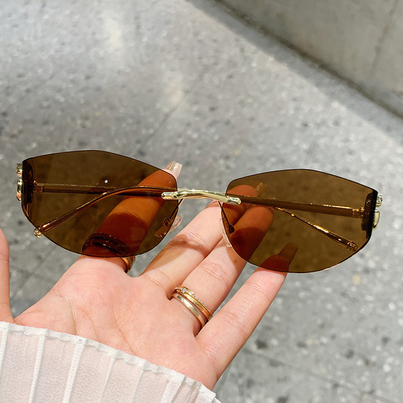 Damen modische Sonnenbrille mit innovativem Schecken-Design Brehn