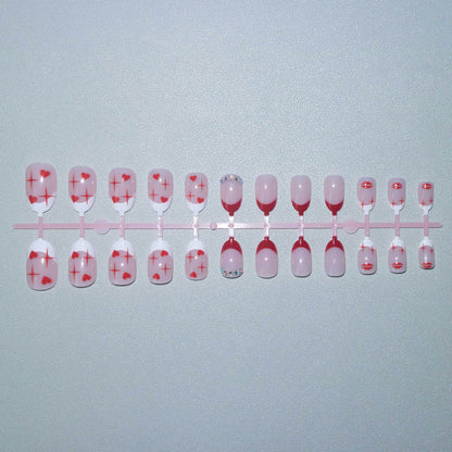 Romantisches Herz-Themen Nagelkunst Set