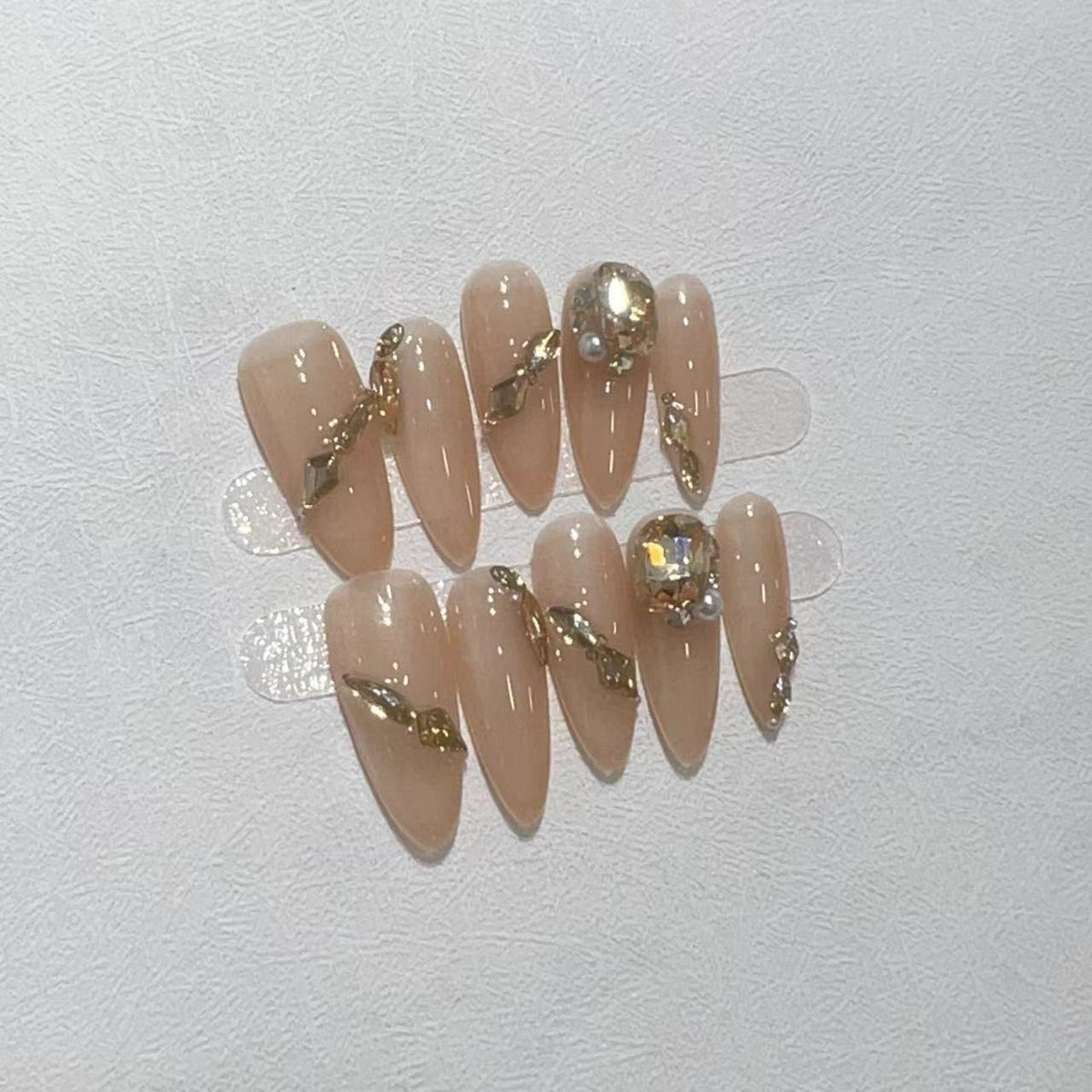 Stylisches Stiletto Press-On Nagelset Brehn