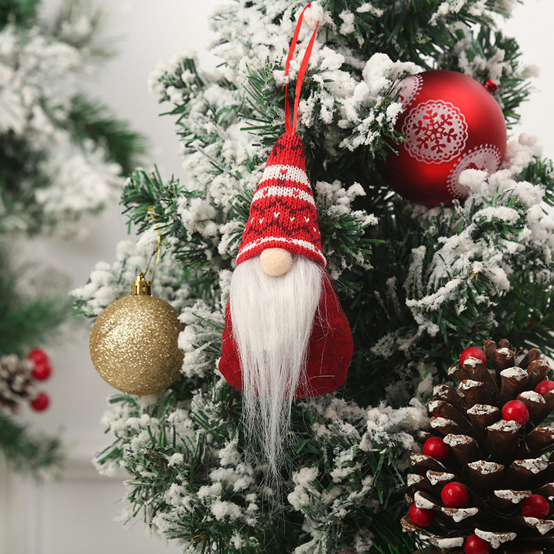 Niedliche Weihnachtsbaumdekoration im Gnom-Design Brehn