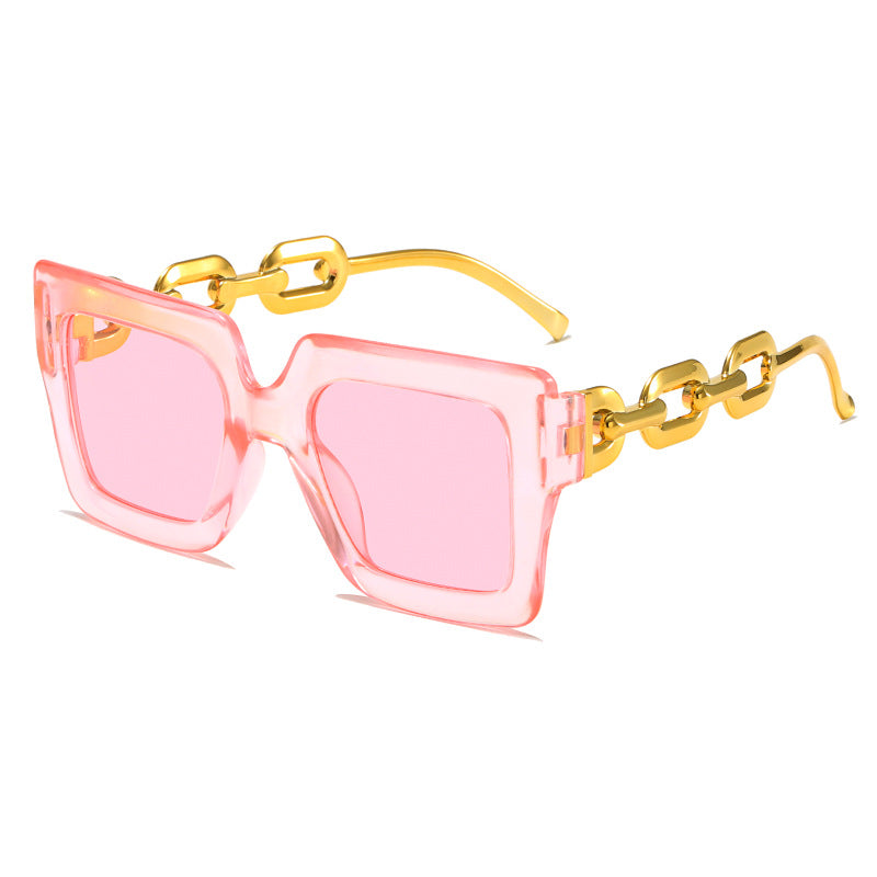 Damen Modische Sonnenbrille mit einzigartigem rechteckigen Rahmen und Kettendetails Brehn