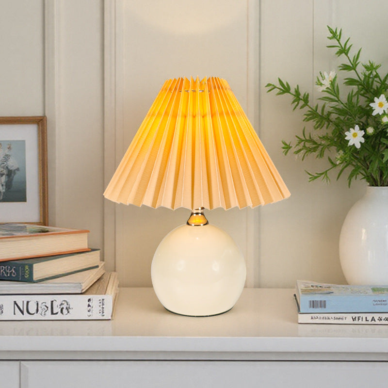 Stylische dekorative Tischlampe