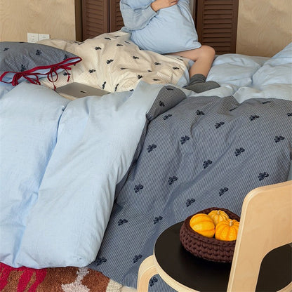 Bedlinen-Bettwäsche-Set aus Baumwolle mit feinem Streifen- und Tierstickmotiv Brehn