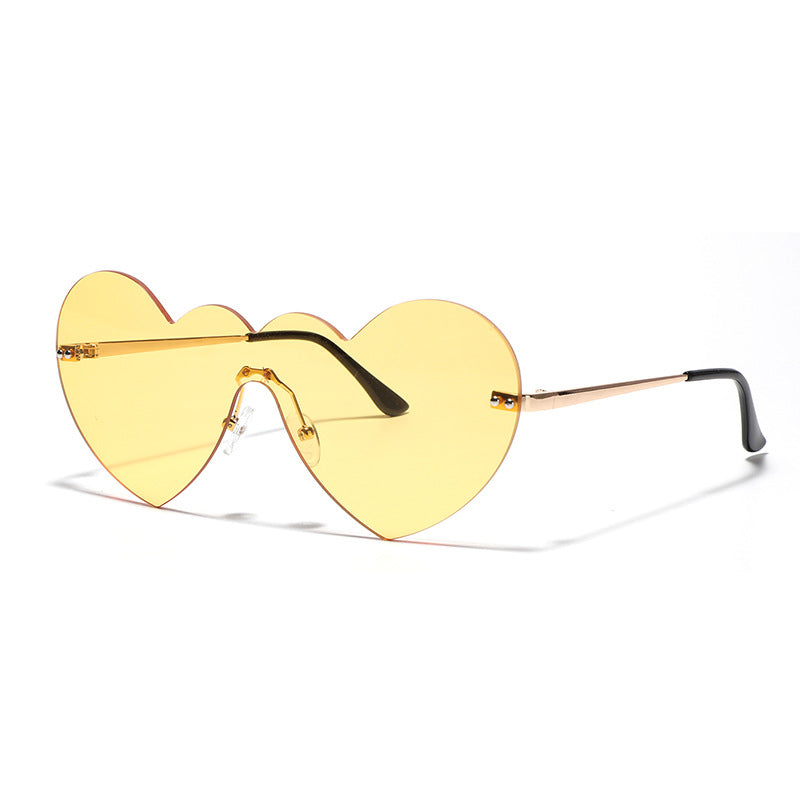 Damen extravagante Herz-Sonnenbrille mit schützenden Gläsern Brehn