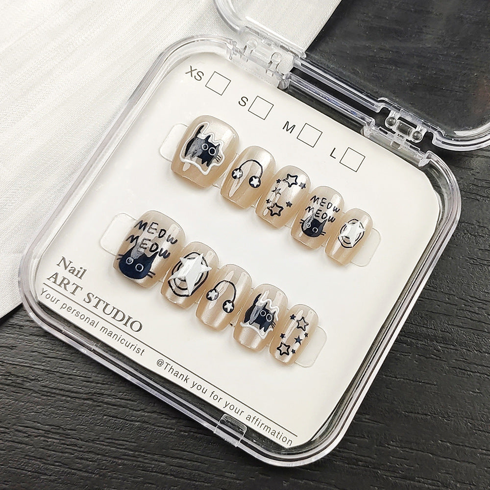 Künstliche Nagelspitzen mit Schimmerndem Design Brehn