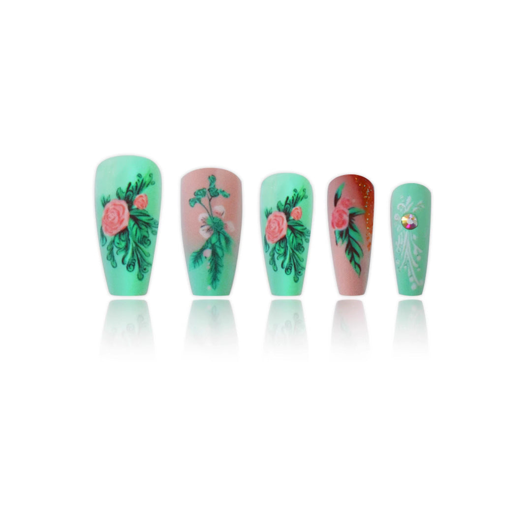 Blumig verziertes Press-On Nail Set Brehn
