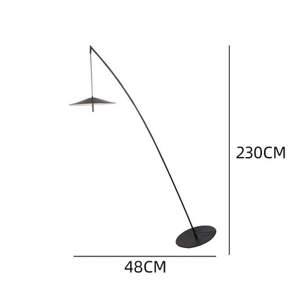 Bogen Stehlampe mit elegantem Design