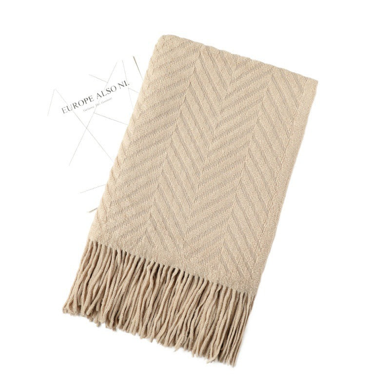 Gemütliche Strickfransen-Decke Brehn