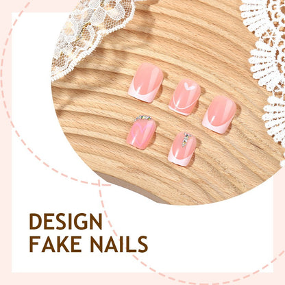 Kunstnagelset mit elegantem Design und funkelnden Akzenten Brehn