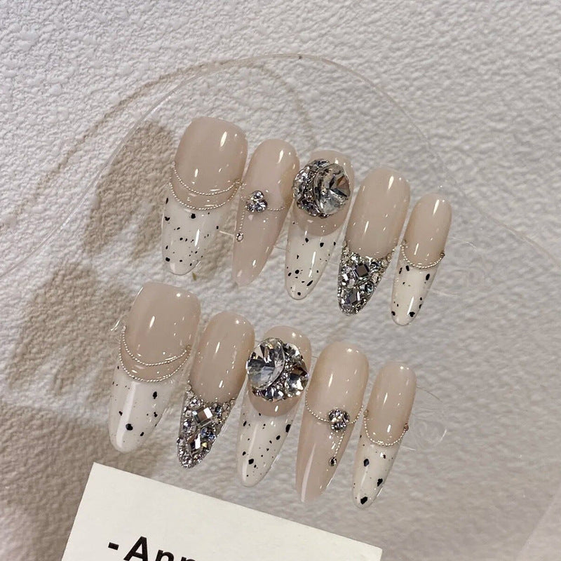 Stylische Press-On-Nageltips mit Leopardendesign Brehn