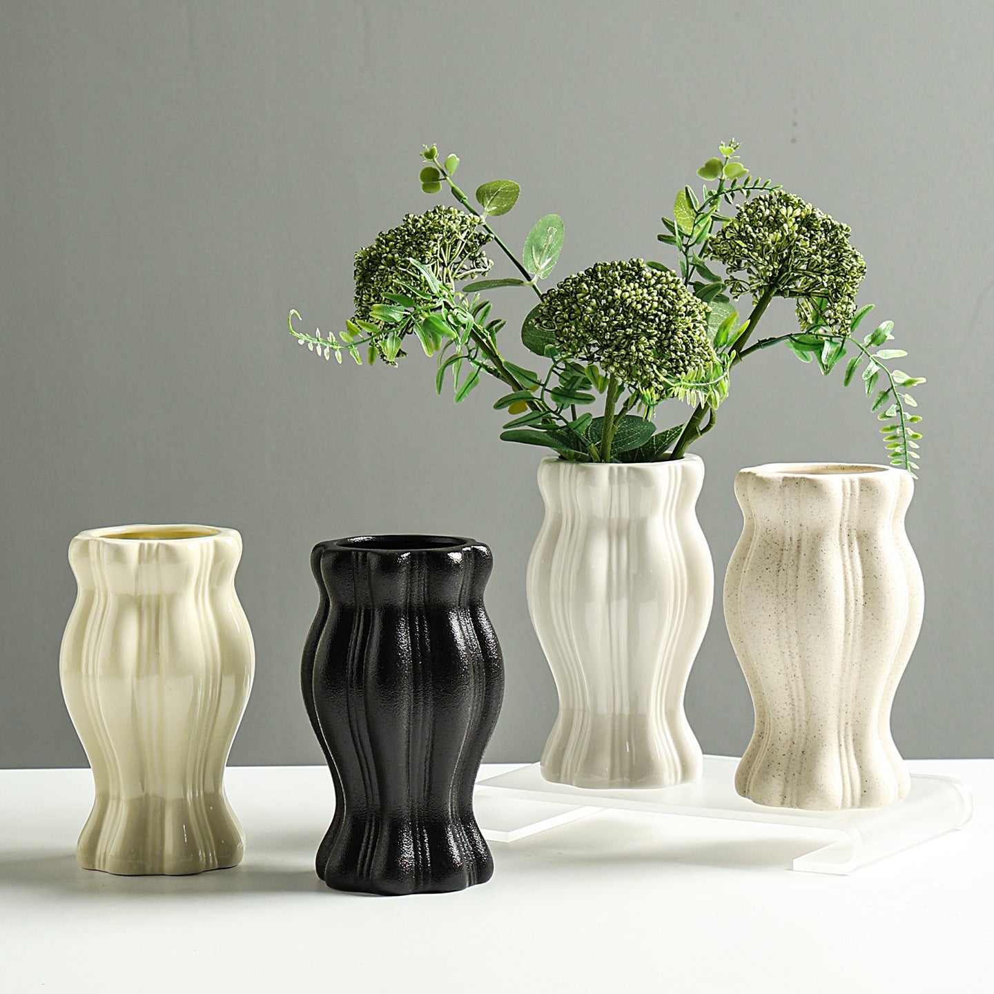 Elegante dekorative Keramikblumenvase