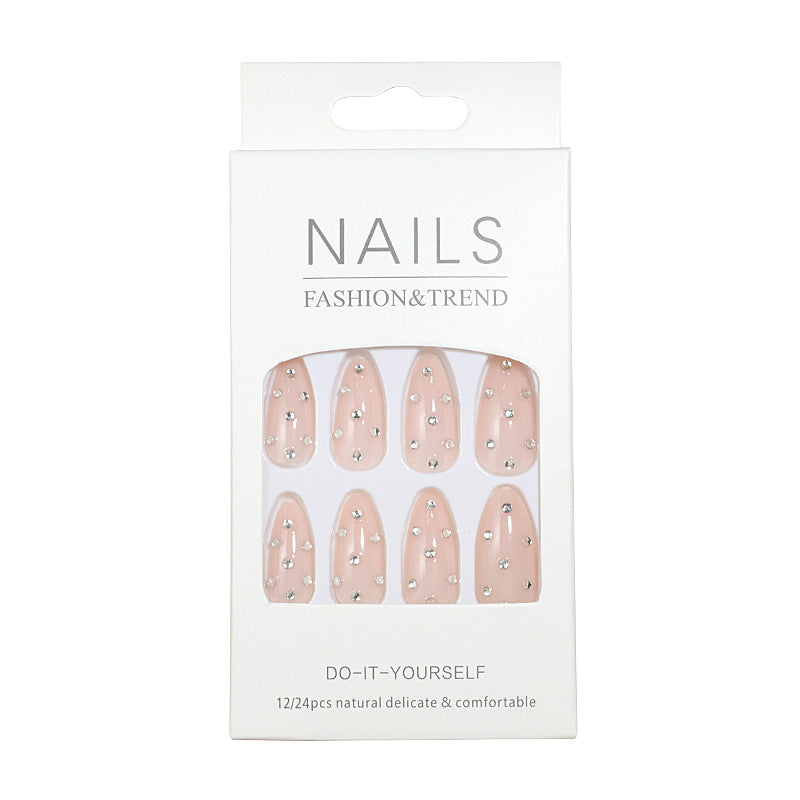 Elegante Nagelkunst Brehn