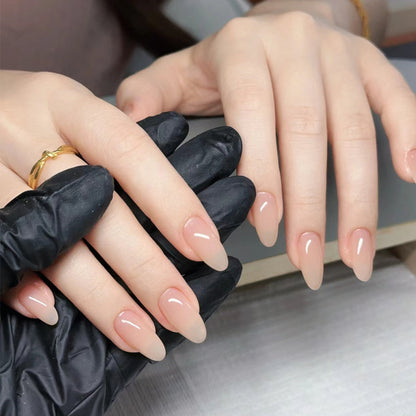 Natürlicher Finish Nude Press-On Nail Set Brehn