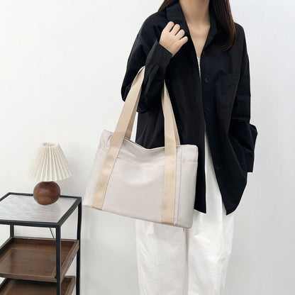 Strukturierte Everyday Tote Bag