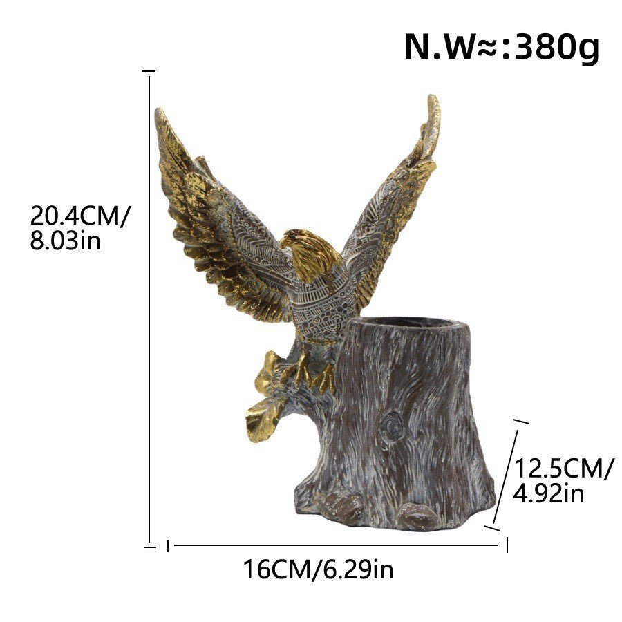 Elegante Gartenfigur mit Adler auf Baumstamm Brehn