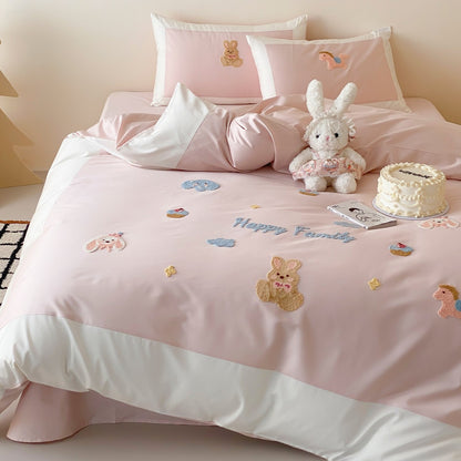 Baumwoll-Satin Applikation Hase Bettbezug Set mit Kontrastbordüre und Dekokissenbezügen