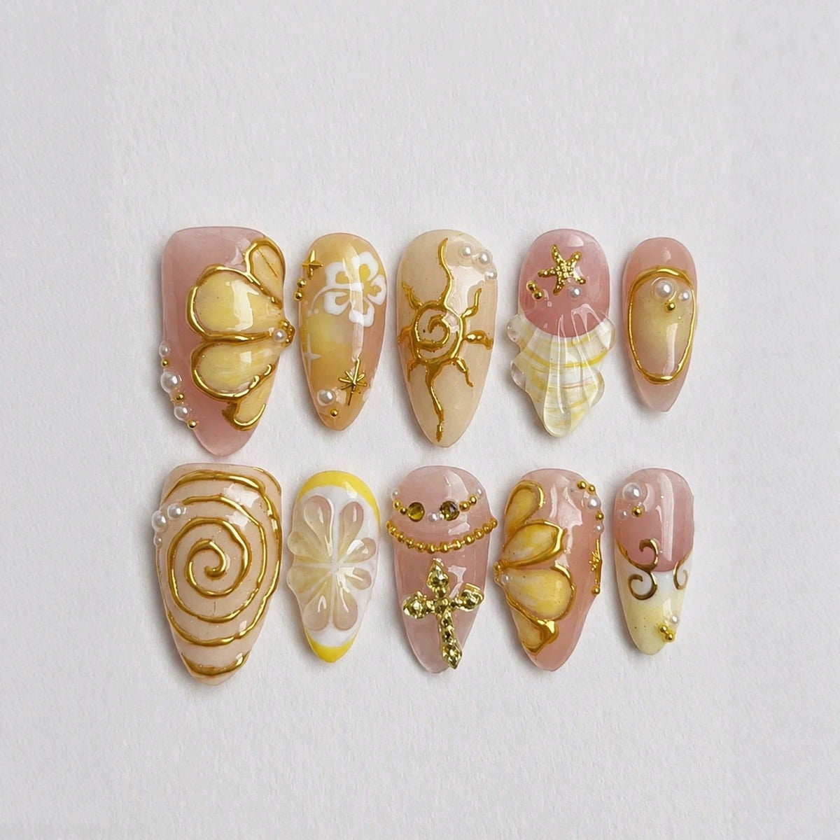 Künstlerisches Blumendesign Premium Press-On Nagelset Brehn