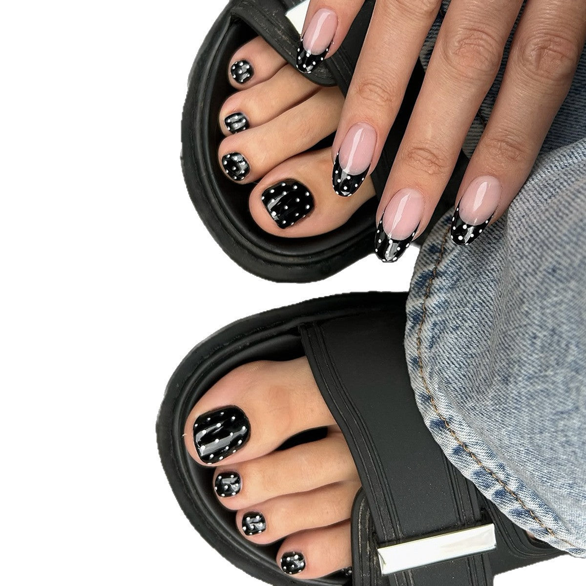 Kunstnagelset mit modernem Schwarz-Weiß-Design Brehn