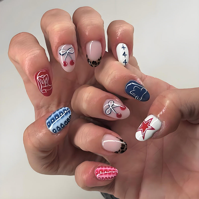 Kunstnagelset mit kreativem Mustermix Brehn