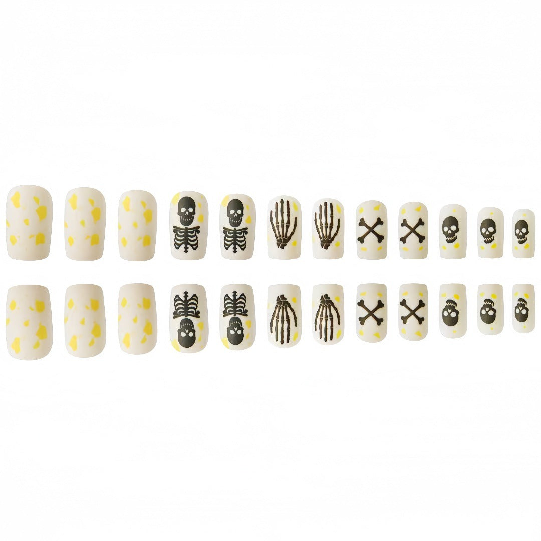 Kreatives Skelett-Nagelkunstdesign Brehn