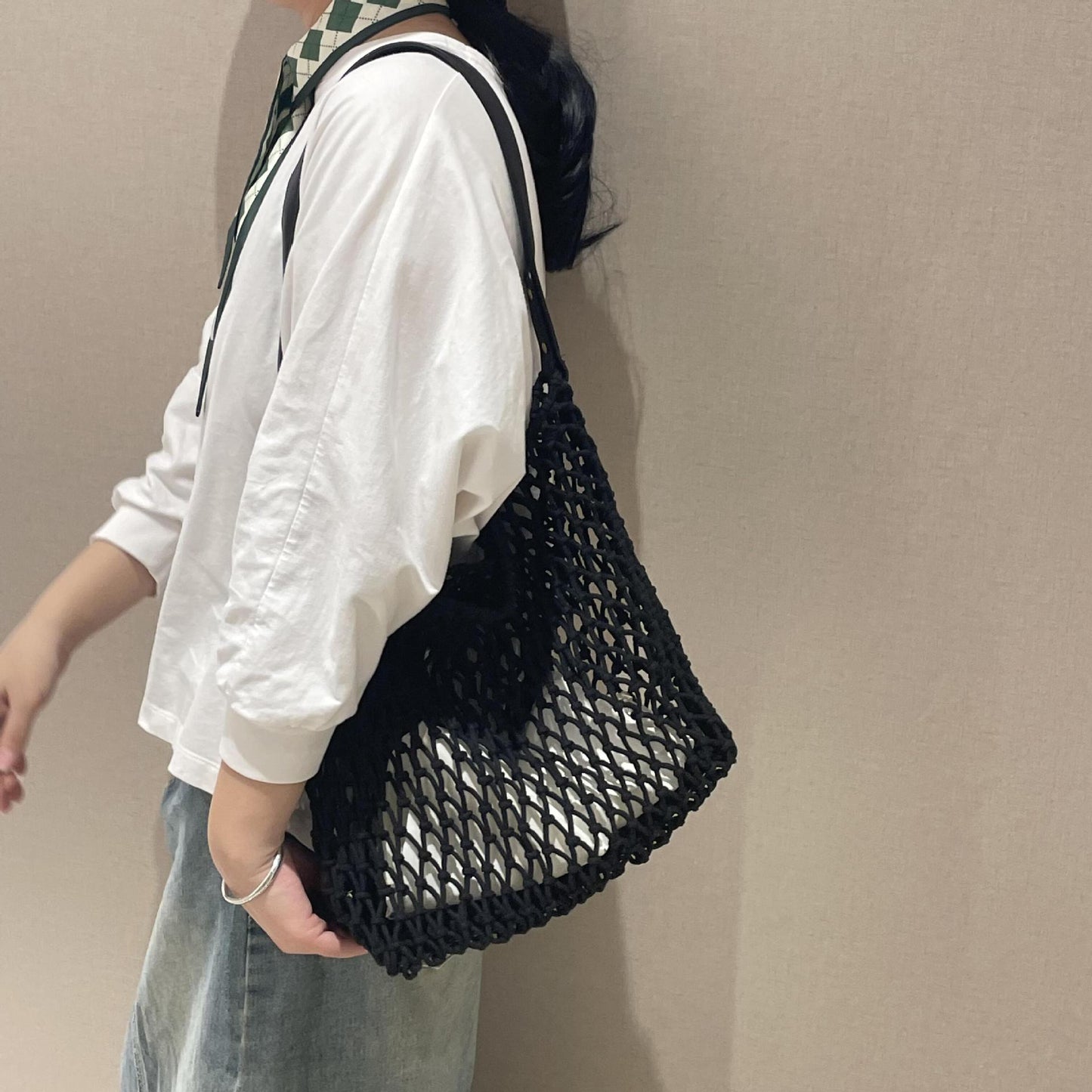 Elegante Netztasche mit Ledergriffen Brehn
