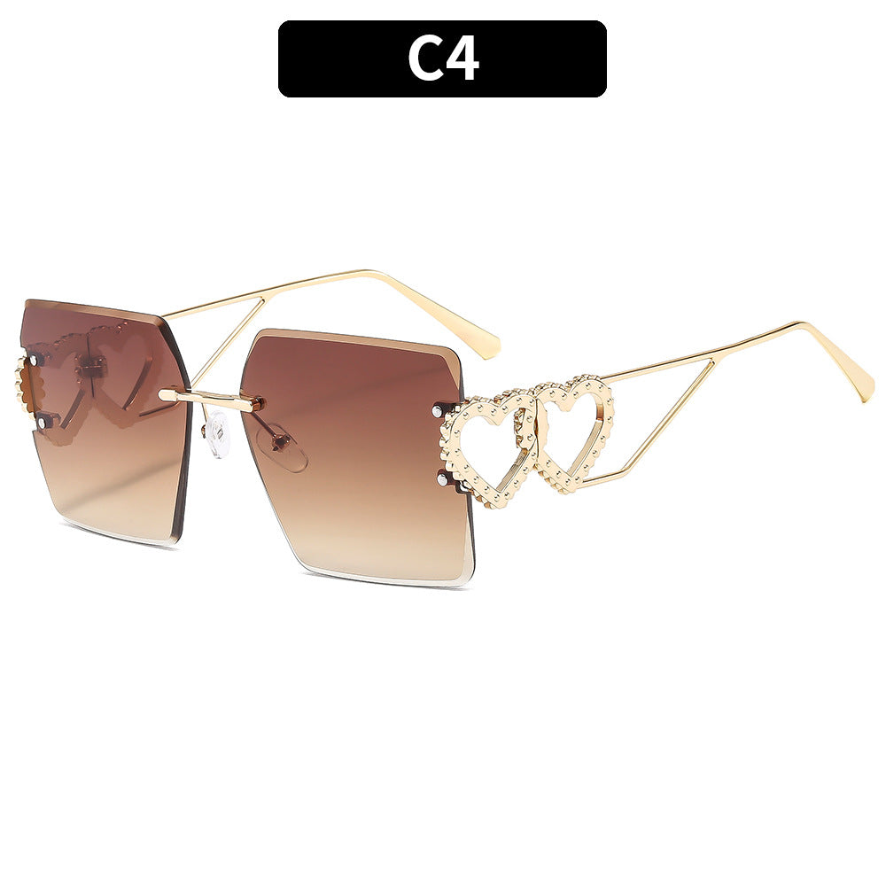 Herz-dekorierte übergroße quadratische Sonnenbrille