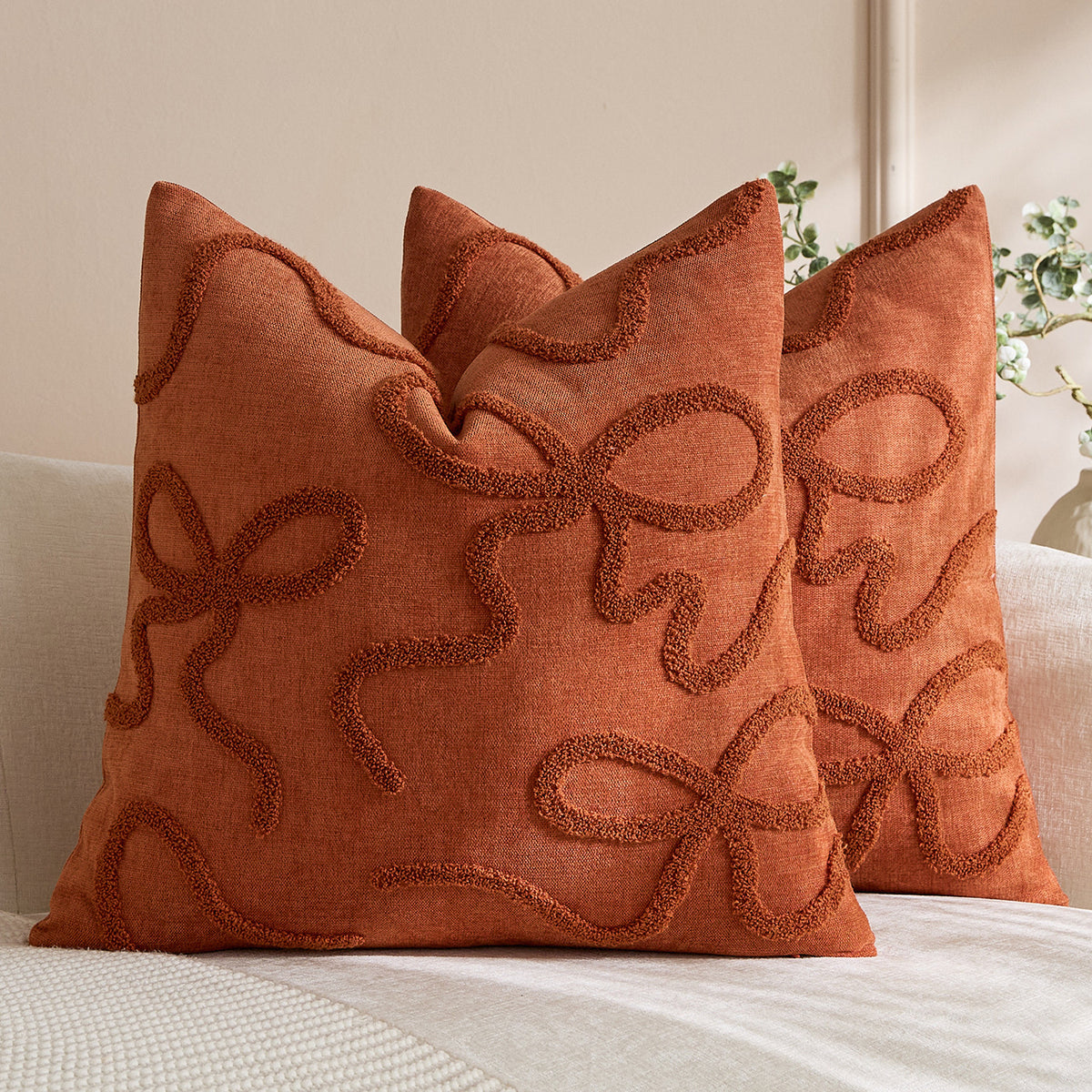 Quadratisches, strukturiertes Loop-Appliqué-Leinen-Mischkissenbezug