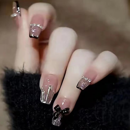 Glamouröse Press-On Nagelset mit Schleifen-Akzenten