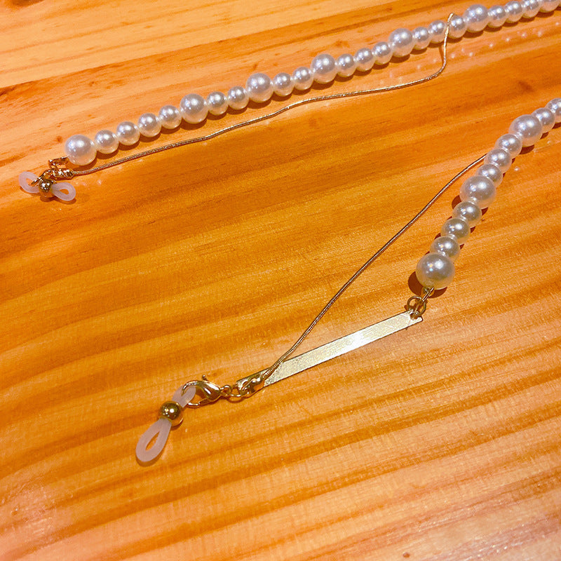 Elegante Perlen-Brillenhalterkette Brehn