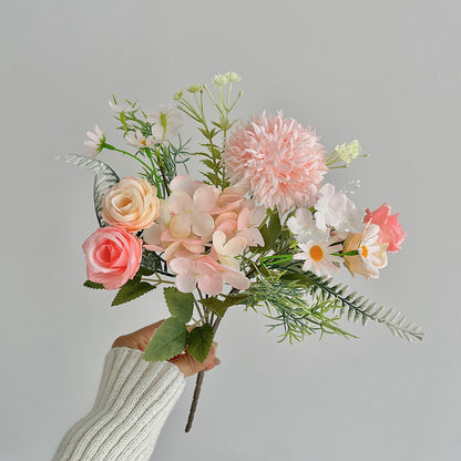 Dekorative Blumenstrauß Brehn