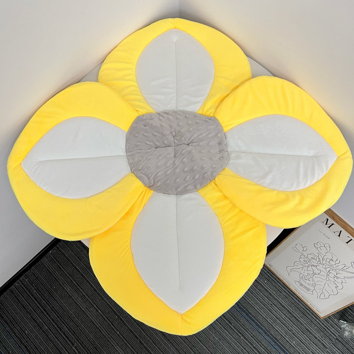 Blumenförmige gepolsterte Baby-Spielmatte Bodenkissen