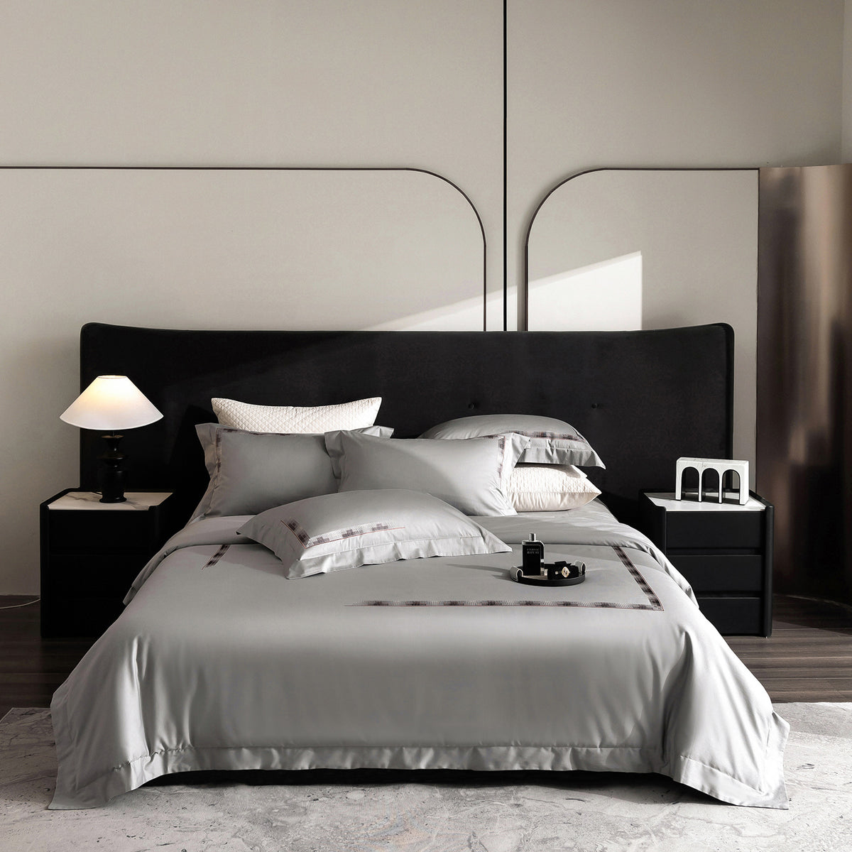 Luxus ägyptisches Baumwollsatin Bettwäsche Set mit besticktem Rand