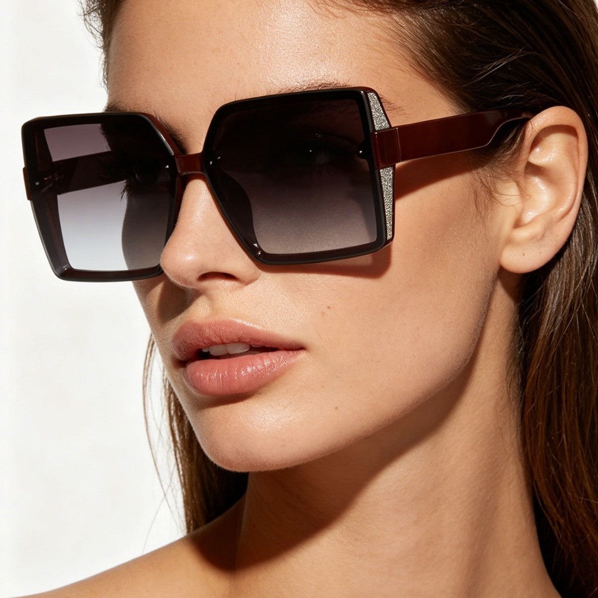 Damen modische Sonnenbrille im extravaganten quadratischen Design Brehn
