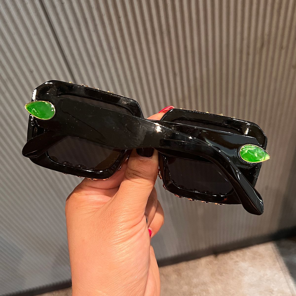 Damen Sonnenbrille mit funkelndem Kristallrahmen Brehn