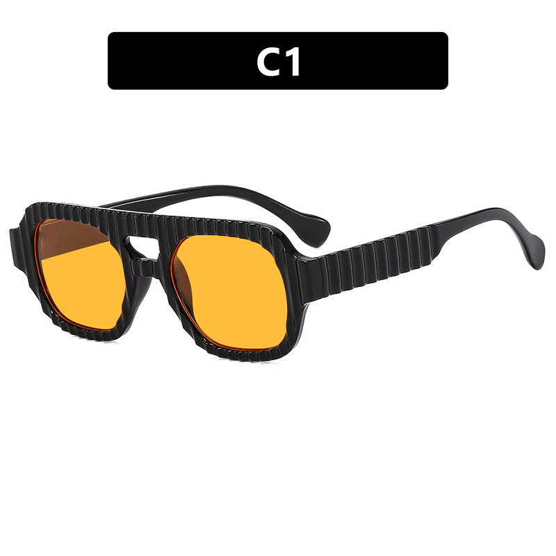 Damen geometrische Sonnenbrille mit raffiniertem Strukturdesign Brehn