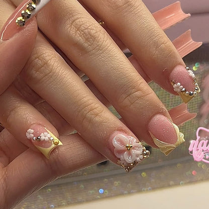 Elegantes florales Press-On-Nagelkunstset Brehn