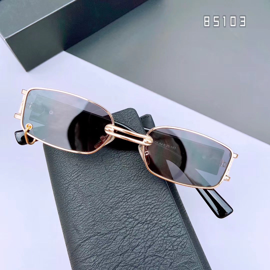 Modische Sonnenbrille mit Einzigartigem Rechteckigem Rahmen Brehn