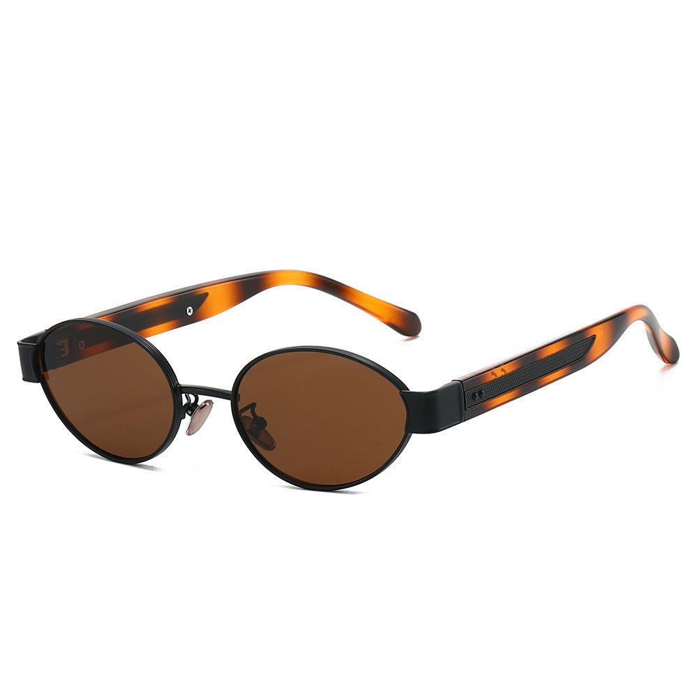 Damen Sonnenbrille im modernen, ovalen Rahmen mit harmonischem Farbspiel Brehn