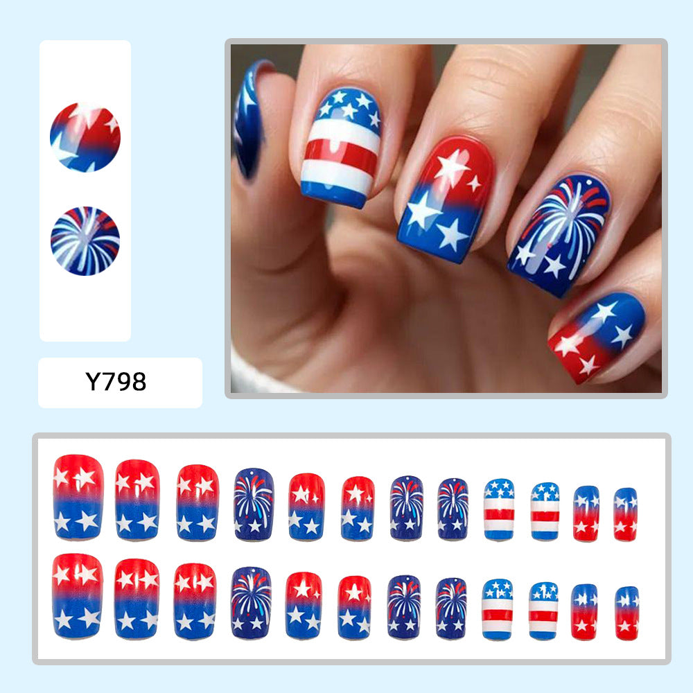 Kunstnägel Im Patriotischen Design Brehn