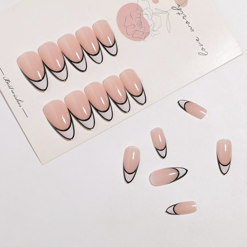 Stilvolles französisches Tipp Press-On Nagelset Brehn