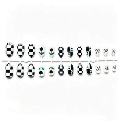 Künstlerisches Gel-Nageldesign