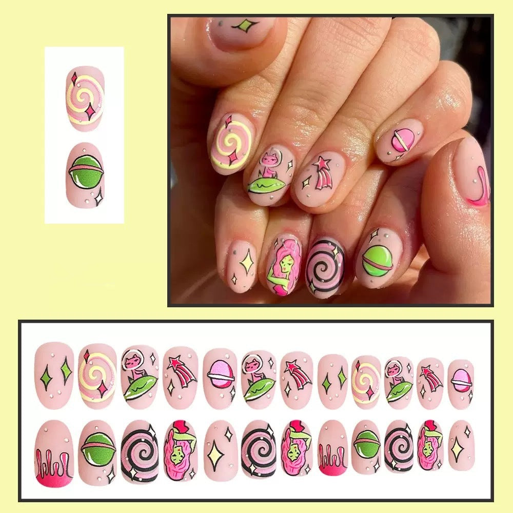 Kunstnagelset mit verspielten Cartoon-Motiven Brehn
