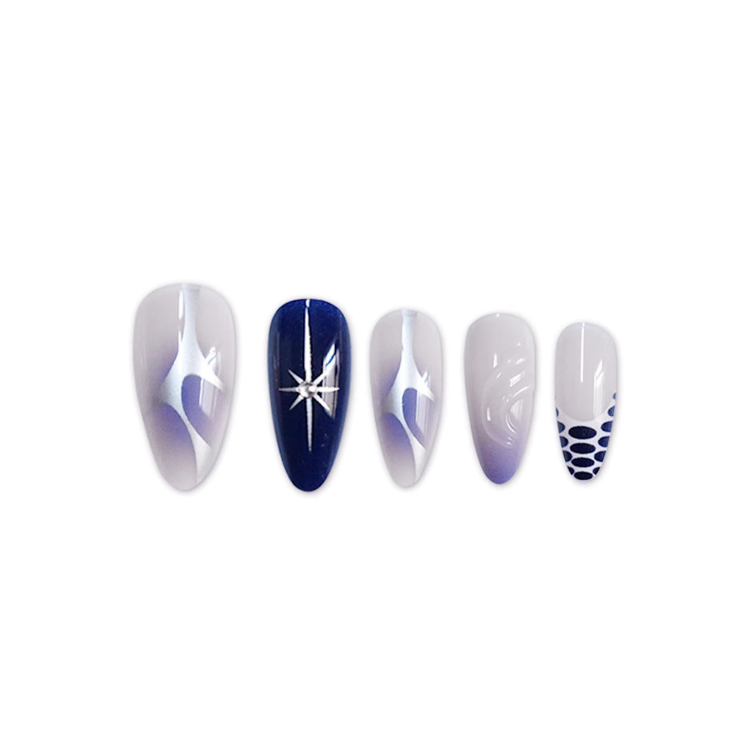 Elegantes Stiletto Press-On Nagelset Brehn