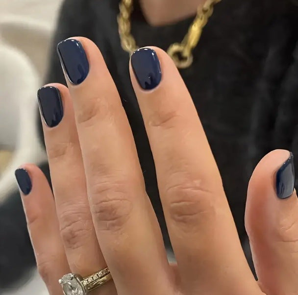 Glänzender Nagellack Brehn