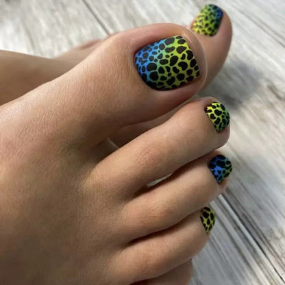Fußnagelkunst-Set mit kreativen Tiermuster-Akzenten Brehn