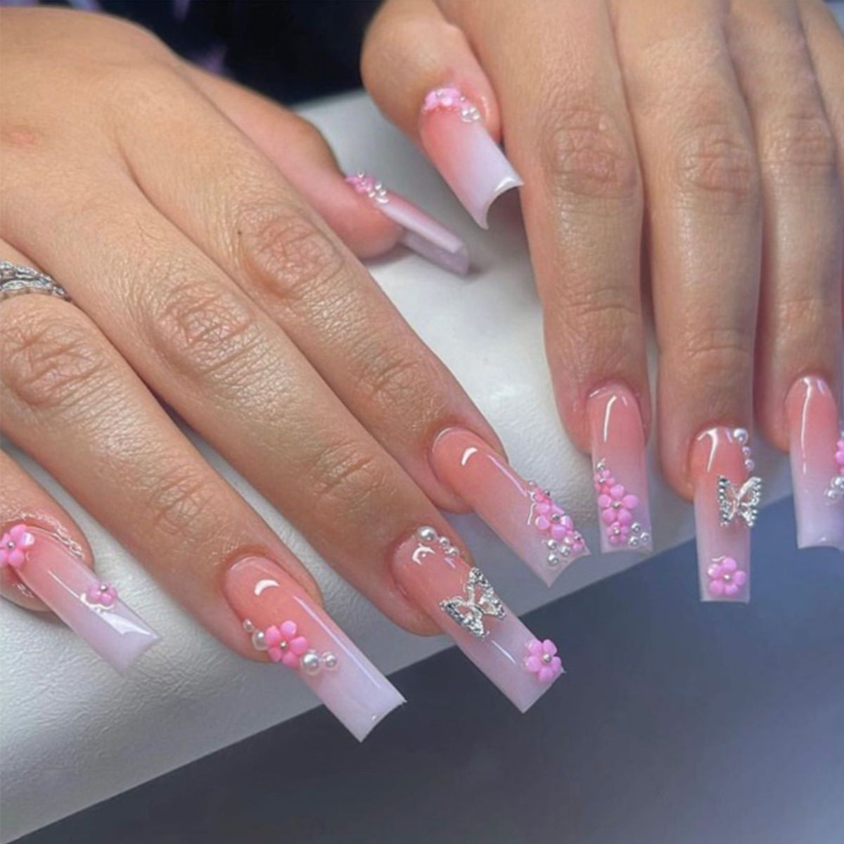 Florale Verzierte Press-On Nagelkunst Brehn