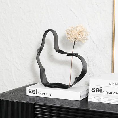 Moderner dekorativer Blumenhalter